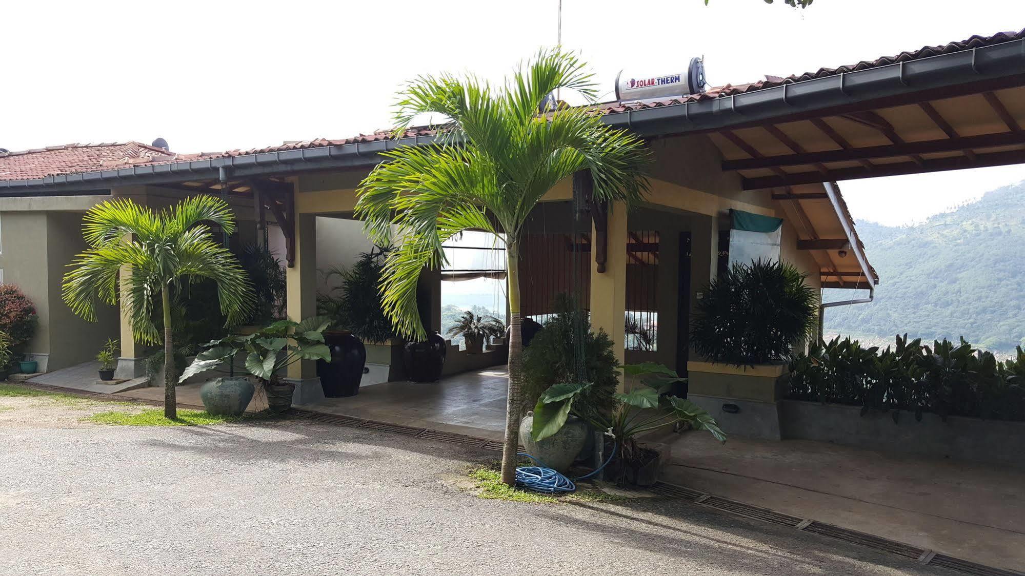 Albatross Boutique Villa Kandy Exterior photo